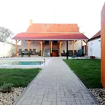 Appartement U Kratochvilu Dolní Dunajovice